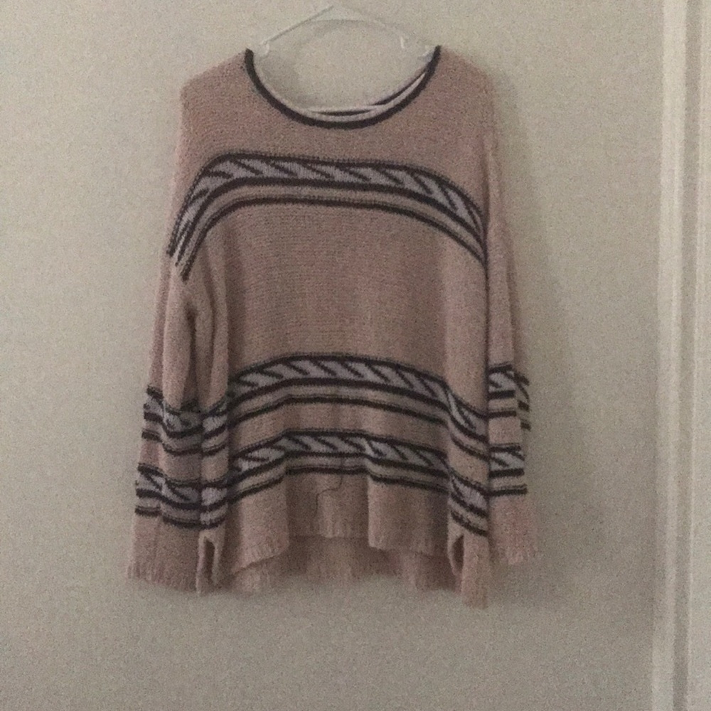 Beige sweatshirt